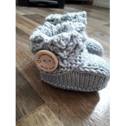 grey baby boys/girls hand knitted booties 0-3 Months