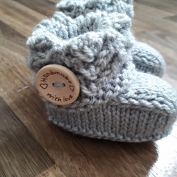 grey baby boys/girls hand knitted booties 0-3 Months