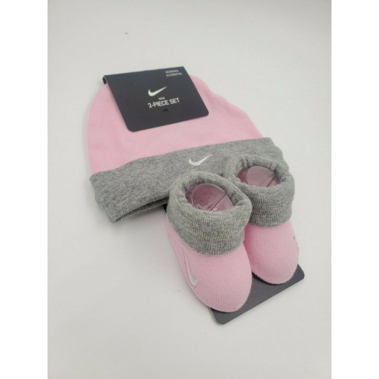 Nike Baby Booties & Cap Gift, 0-6 Months Multi Color, Boys Girls Infant Hat L33