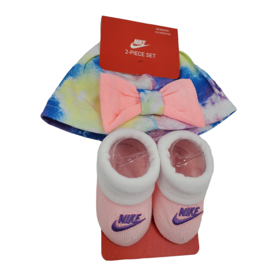 Nike Baby Booties & Cap Gift, 0-6 Months Multi Color, Boys Girls Infant Hat L33