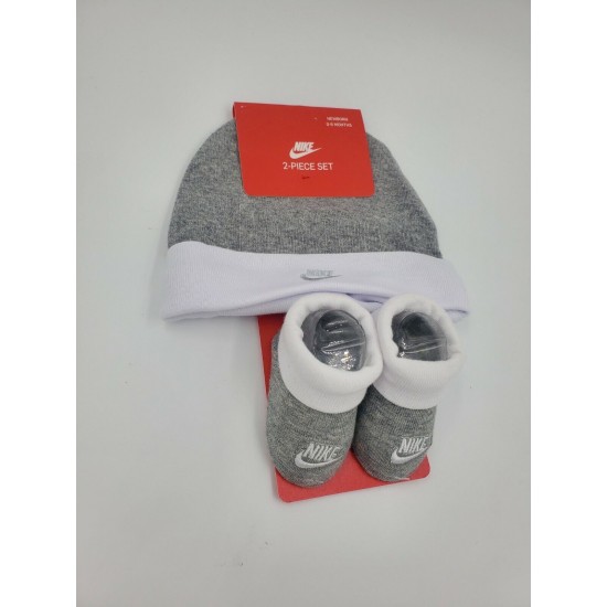 Nike Baby Booties & Cap Gift, 0-6 Months Multi Color, Boys Girls Infant Hat L33