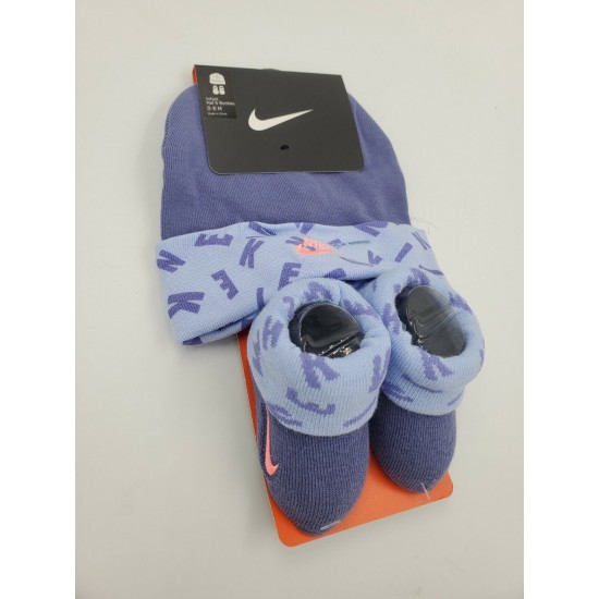 Nike Baby Booties & Cap Gift, 0-6 Months Multi Color, Boys Girls Infant Hat L33