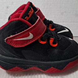 Nike Boys Toddler Air Size 4C Red Black High Tops Sneakers 653647-006