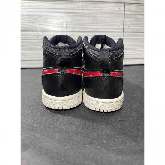 Air Jordan 1 Mid ‘Black Gym Red’ Toddler Baby Boy Size 7C