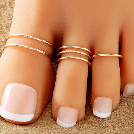 BOHO FESTIVAL BEACH  TOE RINGS SET OF 3 ADJUSTABLE GOLD TONE UK SELLER A11